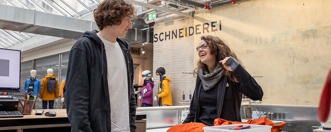 Reparateur:in Outdoor-Bekleidung 60 - 100 % befristet bis Mai 2026, 1. Bild
